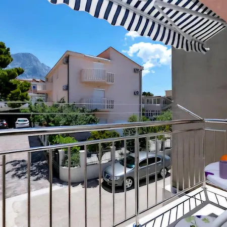 Toni Apartment Baska Voda