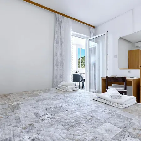 Toni Apartment *
